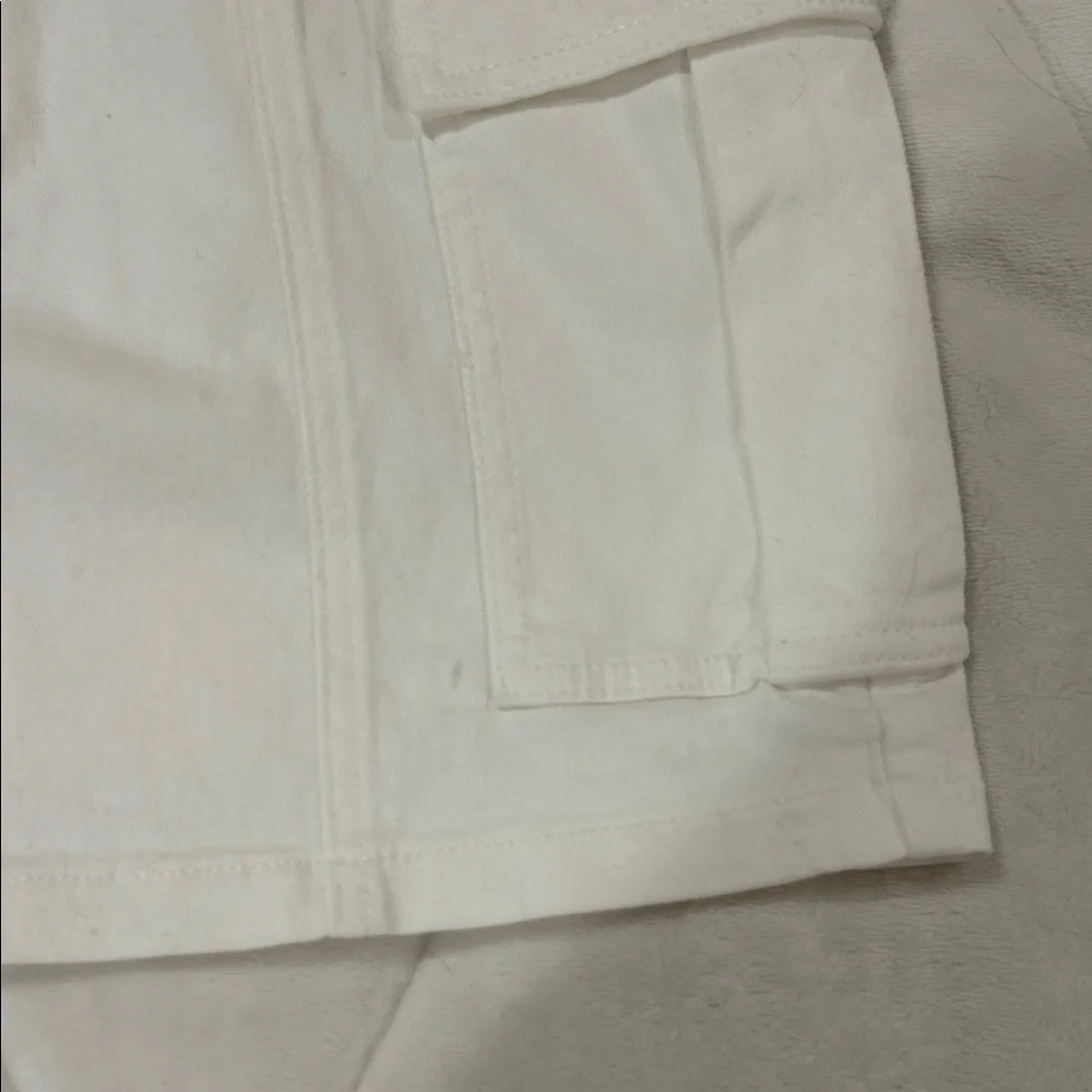 Women's White Mini Skirt - Picture 5 of 7